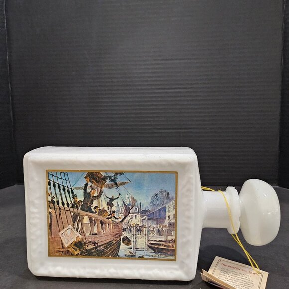 1968 Americana Collection Great Moments in History by J W Dants Decanter - Picture 2 of 12